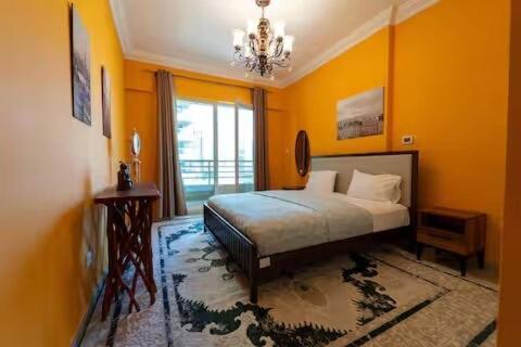 Luxury 1 Bhk In Marina By Dpie Man 1212 Apartment